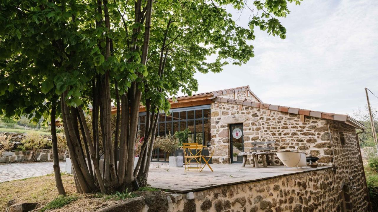 Hotel La Chomotte Saint-Alban-d'Ay Zewnętrze zdjęcie